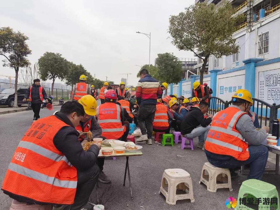 为什么农民工都喜欢在城中村的快餐店吃饭？城中村快餐店有哪些吸引他们的地方？