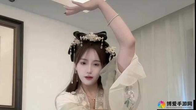 冉冉学姐究竟是真实存在还是虚构人设？引发全网热议的真相究竟如何？