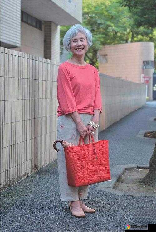 日本老太太中文水平达一级？这背后究竟有着怎样的故事和经历？